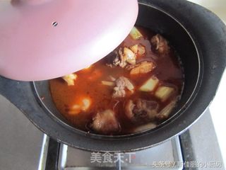 川辣苦瓜炖鸡块的做法步骤:6