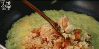 美味蛋包饭的做法步骤:12