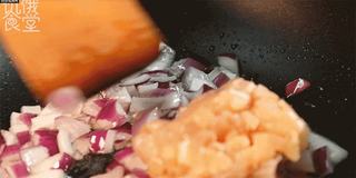 美味蛋包饭的做法步骤:6