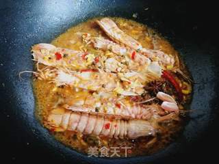 香辣皮皮虾的做法步骤:9