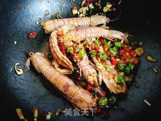 香辣皮皮虾的做法步骤:11