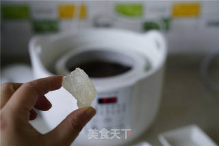 牛奶红枣炖燕窝的做法步骤:6