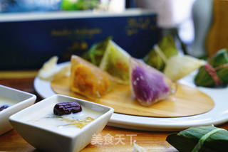 牛奶红枣炖燕窝的做法步骤:7