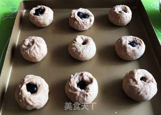 蓝莓餐包的做法步骤:14