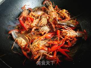 麻辣小龙虾的做法步骤:11