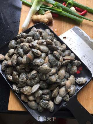 香辣花甲的做法步骤:2