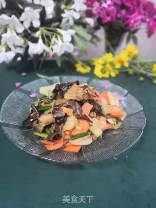 肉丝炒四色的做法步骤:7