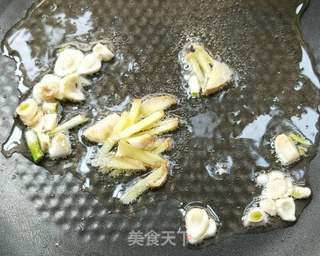 五彩蚝油南美大对虾的做法步骤:11