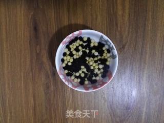 亚麻籽红枣豆浆的做法步骤:2