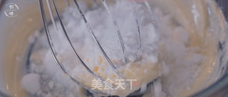 【初味日记】能吃的芒果花布朗尼塔,致敬我的妈妈!的做法步骤:2