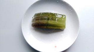 凤梨芦荟汁的做法步骤:2