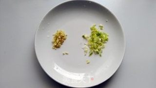 三文鱼豆腐羹的做法步骤:3