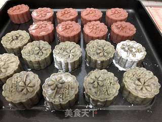 广式奶香月饼的做法步骤:12