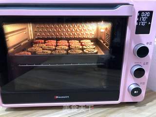 广式奶香月饼的做法步骤:13