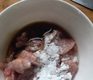 皮蛋瘦肉粥的做法步骤:4
