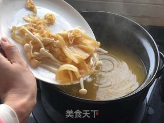 金汤花胶羹的做法步骤:10