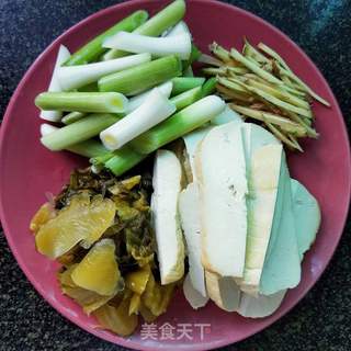 水煮黑鱼片的做法步骤:3