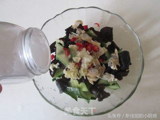蛤肉木耳拌黄瓜的做法步骤:6