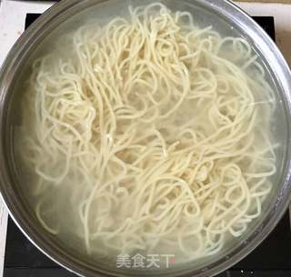 芝麻酱拌面的做法步骤:5
