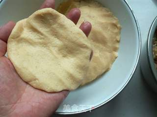 玉米面酸菜团的做法步骤:12