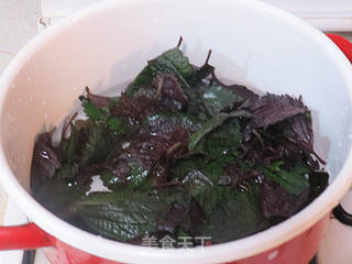 夏日冰饮【紫苏柠檬汁】的做法步骤:3