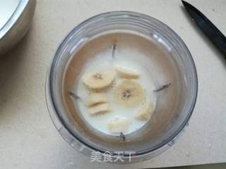 #夏日饮品#香蕉奶昔的做法步骤:5