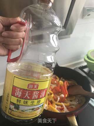 彩椒牛排盖浇饭的做法步骤:11