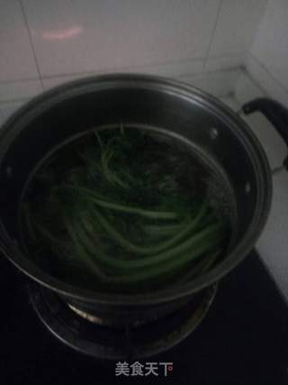 蒜苔木耳猪肉包的做法步骤:6