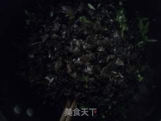 蒜苔木耳猪肉包的做法步骤:10