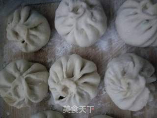 蒜苔木耳猪肉包的做法步骤:17