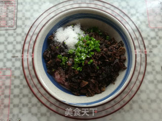 梅干菜烧饼(烤箱版)的做法步骤:11