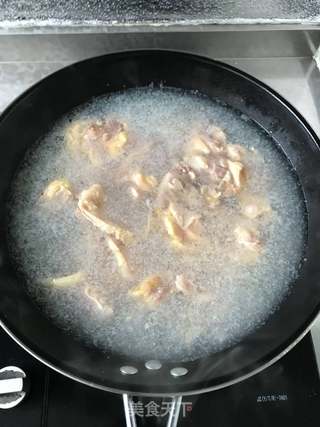 大盘鸡的做法步骤:2