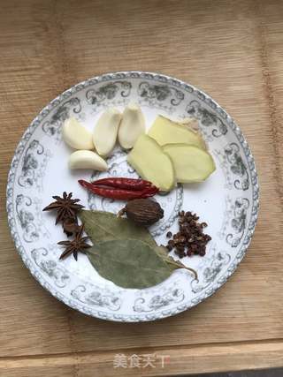 大盘鸡的做法步骤:4