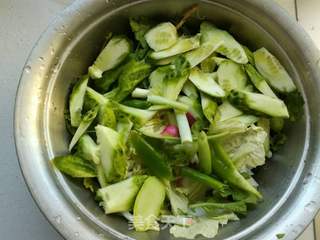 #夏日懒人餐#开胃爽口大拌菜的做法步骤:3