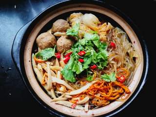 夏日の懒人餐:白菜炖牛肉丸的做法步骤:10
