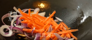 潮音潮人:潮汕炒鱼面的做法步骤:3