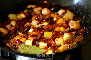 小龙虾烧土豆块儿的做法步骤:10