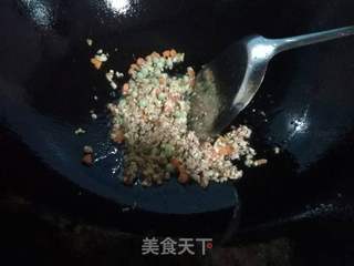 夏日懒人餐一一菠萝饭的做法步骤:4