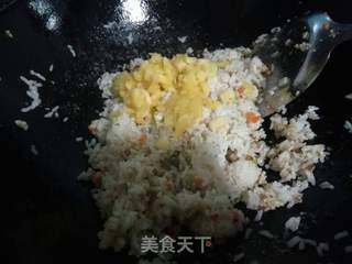 夏日懒人餐一一菠萝饭的做法步骤:6