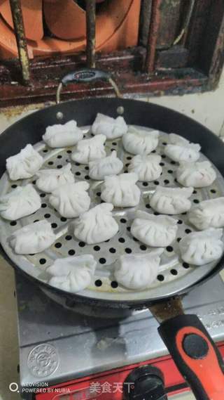 水晶饺子的做法步骤:4
