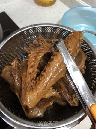 卤水鹅掌翼的做法步骤:8