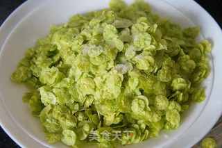香煎榆树钱的做法步骤:2
