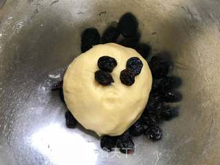 提子奶酥球的做法步骤：10