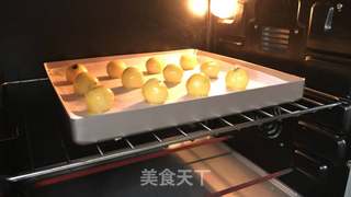 提子奶酥球的做法步骤：14