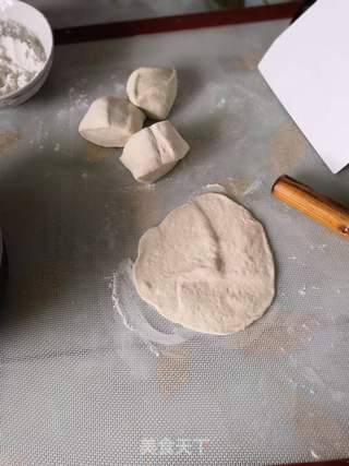 蓝莓桑椹果酱饼的做法步骤:4