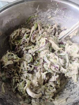 任意蔬菜饼~紫甘蓝洋葱辣椒丝的做法步骤:3