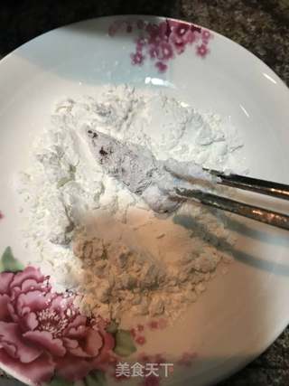 菠萝咕噜肉的做法步骤:6