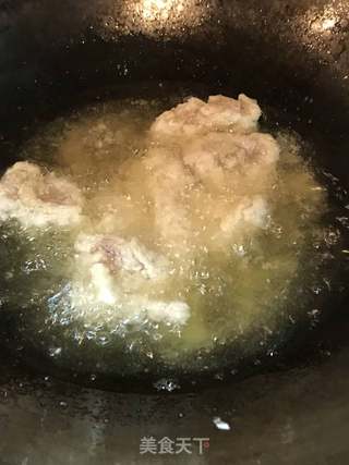 菠萝咕噜肉的做法步骤:7