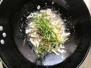 芫爆鸡条的做法步骤:5