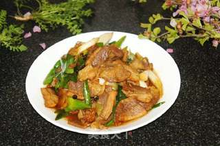 葱爆肉的做法步骤:7